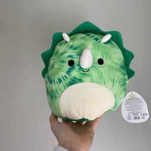 BNWT Rocio Squishmallow 8”